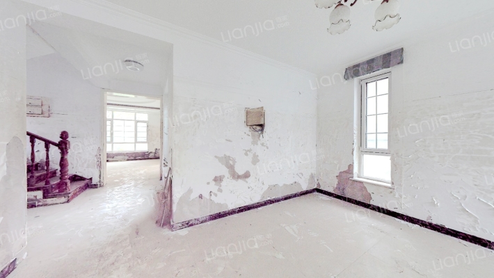 东高精装别墅 花园里的别墅区 业主急售-餐厅