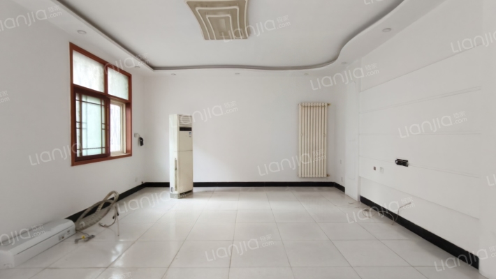 英伦花园二手房实景图