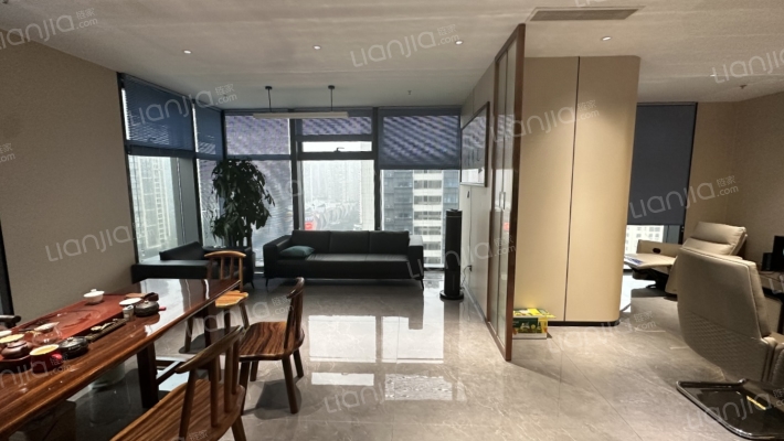 华润大厦C座二手房实景图