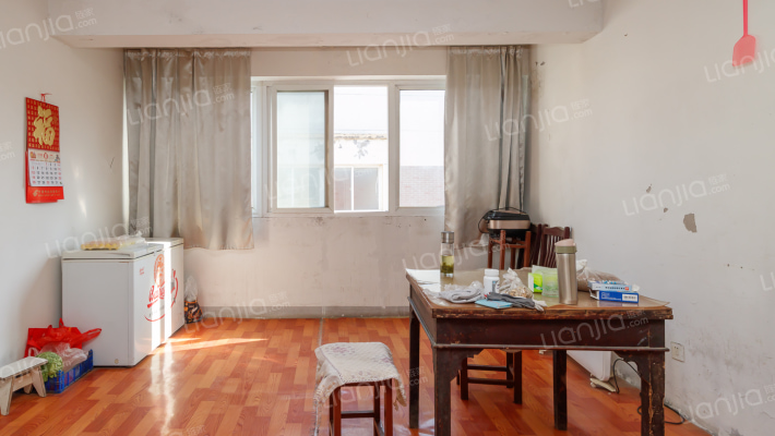 官庄新村二手房实景图