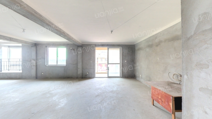 月半湾西区二手房实景图