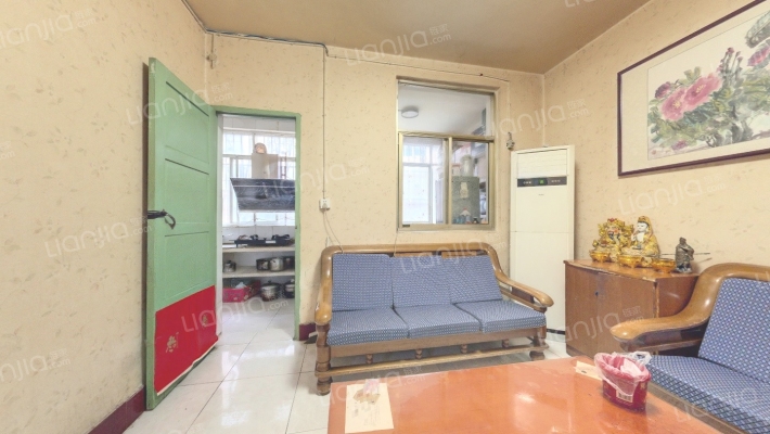 平安巷工行家属楼二手房实景图