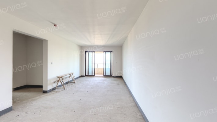 华侨城天际湾B区二手房实景图