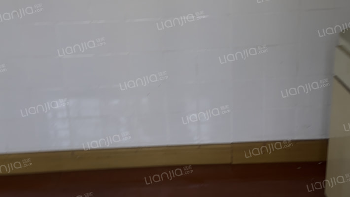 新海一村二手房实景图