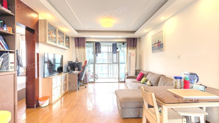 颐和泊雅轩二手房实景图