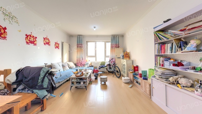 莲花居二手房实景图