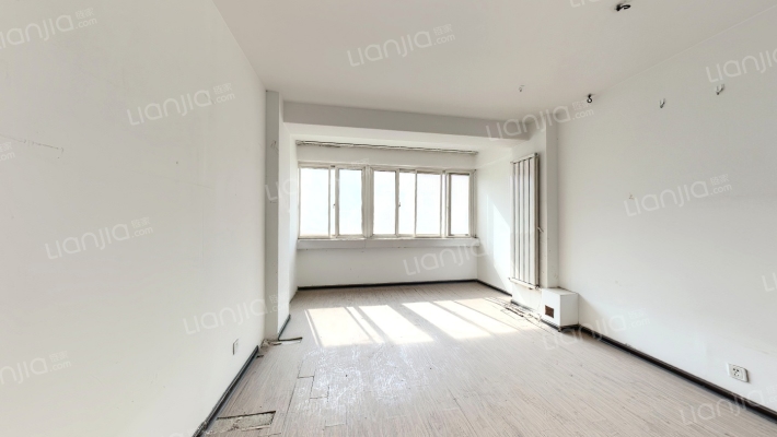 长青开发公司家属院二手房实景图