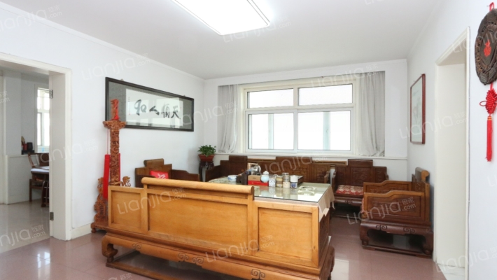 钟楼大街40号院二手房实景图