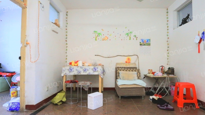 长江东路8号二手房实景图