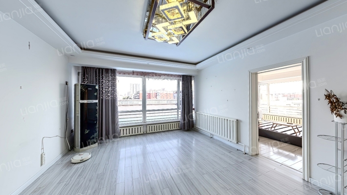 世博家园二手房实景图