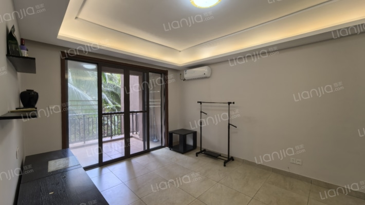 石梅山庄二期二手房实景图