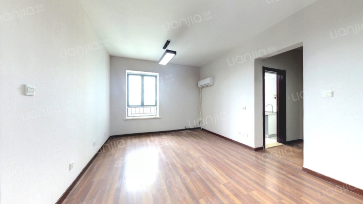 华懋大厦二手房实景图