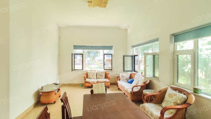 广场西里富贵小区二手房实景图