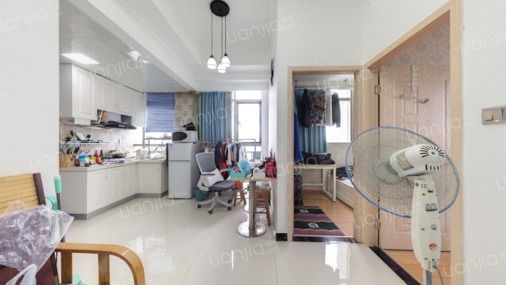 中栋国际二手房实景图