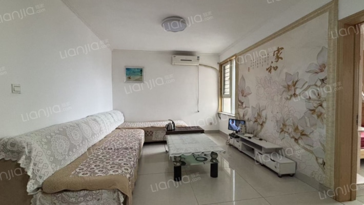 杨春家园二手房实景图