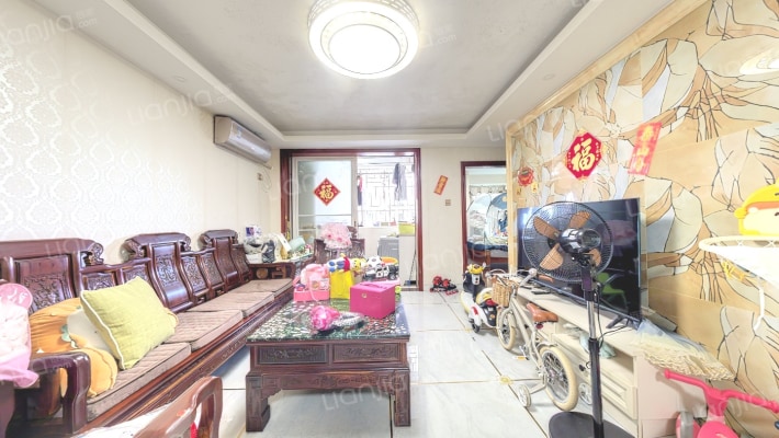 碧中园二手房实景图