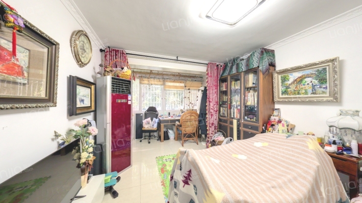 梅花山庄中沁苑二手房实景图