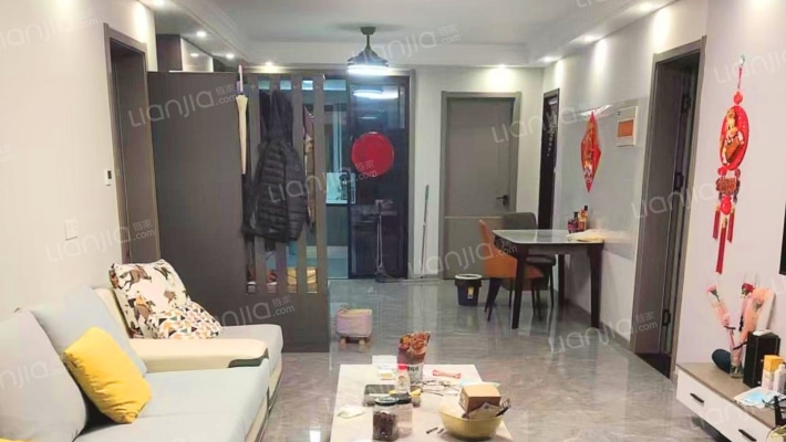 中能凤凰园二手房实景图