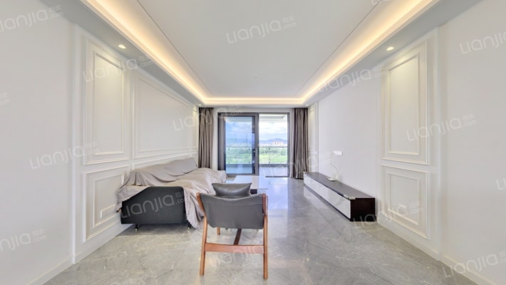 艺海棠二手房实景图