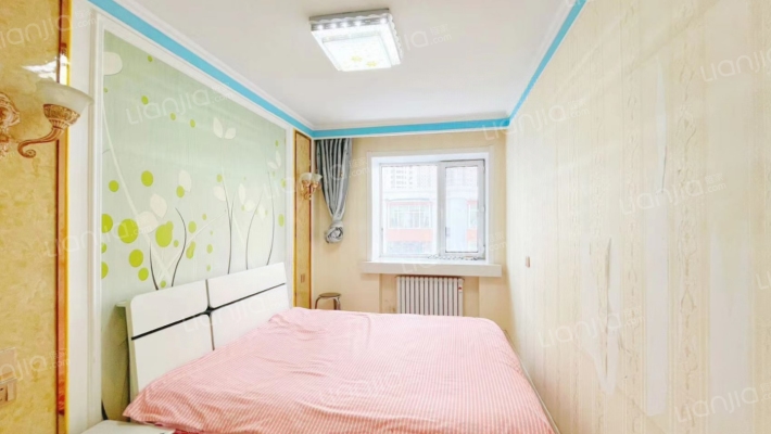 东方小区(道外区)二手房实景图