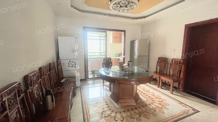 天保青花府 4室2厅 南 北-餐厅