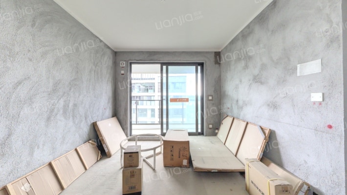 保利麓谷林语二手房实景图