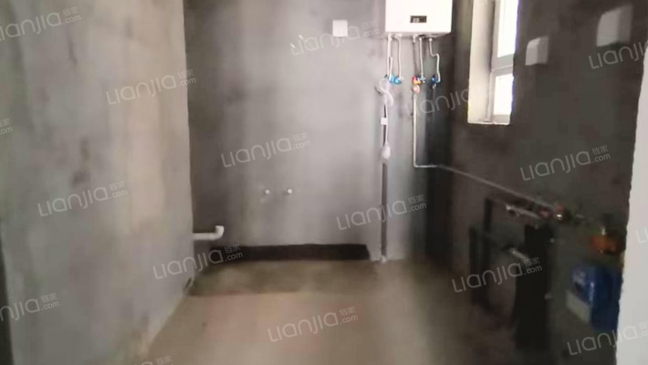 涿州城西 桃源新都孔雀城82平南北向通透2居急售-厨房