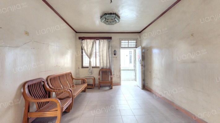 湖滨路二手房实景图