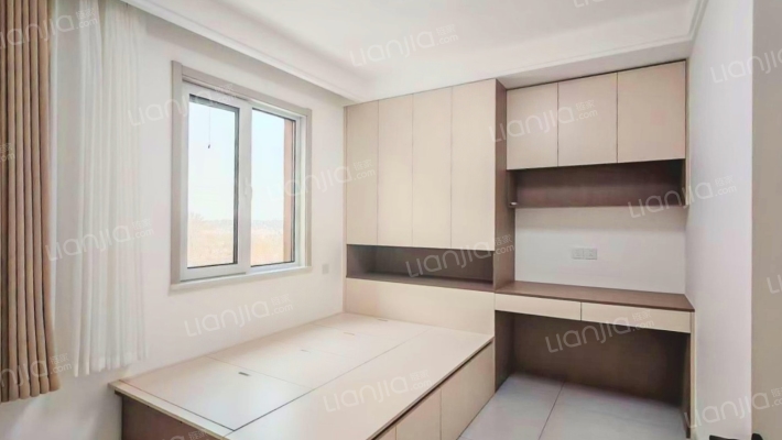 诚意出售三利中和城B区精装修洋房三居室-卧室B