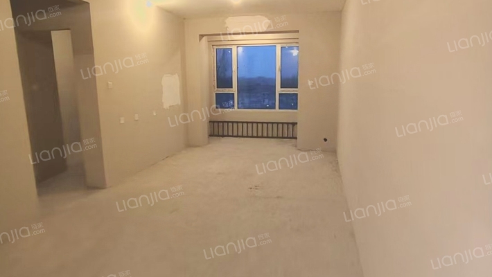 涿州铂悦山大两居，急售，价格美丽-客厅