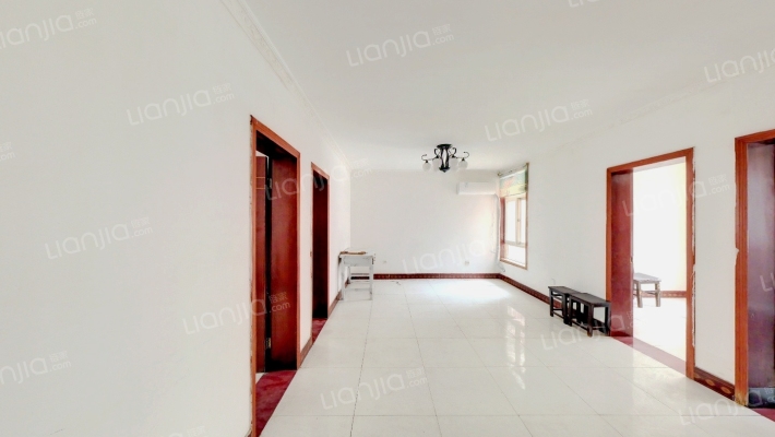 御花园B区二手房实景图