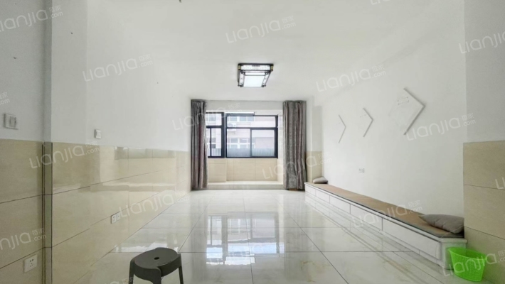 嘉善国际农商城二手房实景图