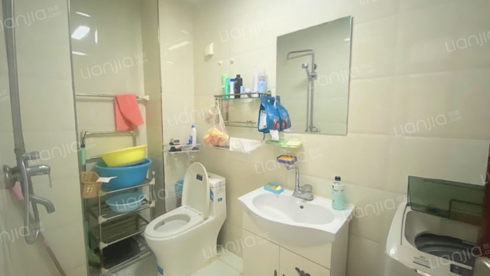 双塔商圈房产，三义，西丁，双塔，小两居 靠谱出售-卫生间