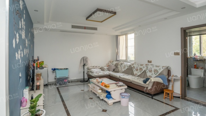 大自然花园二手房实景图