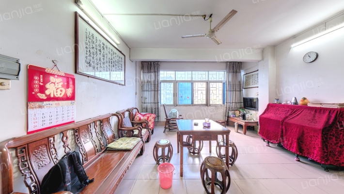 南海第一中学二手房实景图