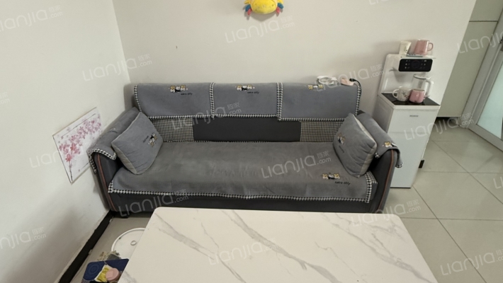 汇元尚品 1室1厅 北-客厅