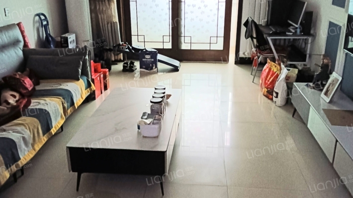 龙腾小区二手房实景图