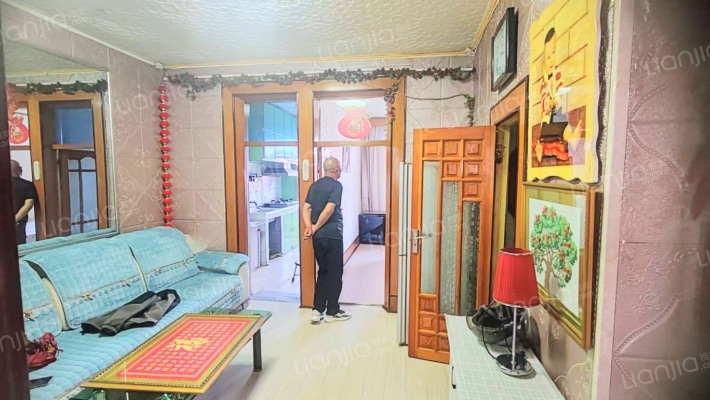 土地综合楼二手房实景图