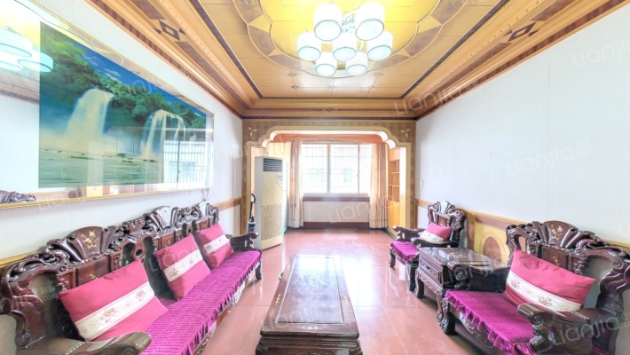 中心路综合楼一期二手房实景图