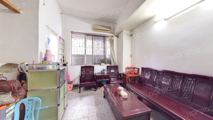 科技馆大院二手房实景图