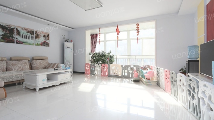 钟楼大街111号院二手房实景图