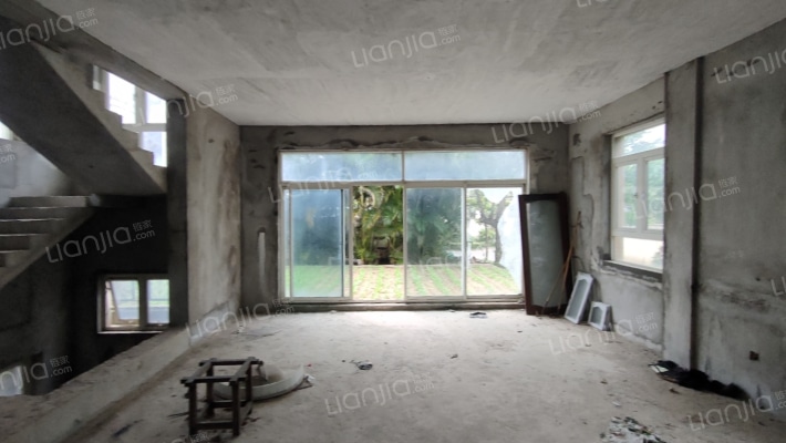 蔚蓝海岸二手房实景图