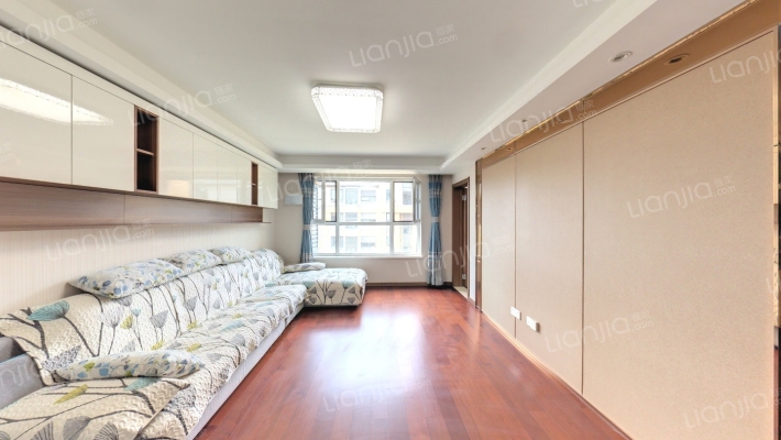 万科四季博园二手房实景图