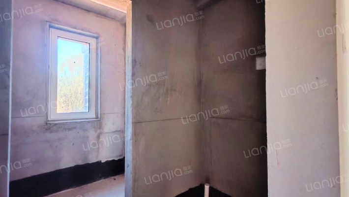 三利中和城C区好户型三居室  底层  价格合适-淋浴间