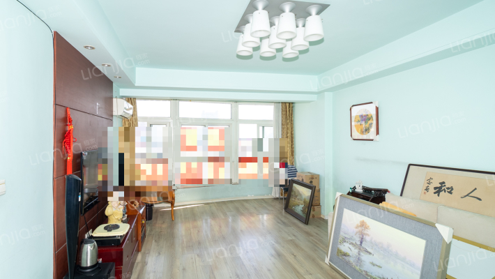 鑫泰家园二手房实景图