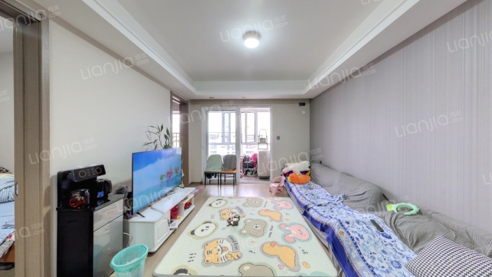 万科·雁鸣湖二手房实景图