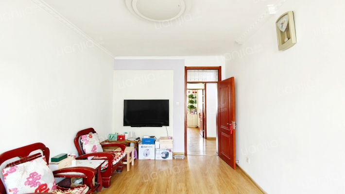 泰安东岳中学南院教师宿舍二手房实景图