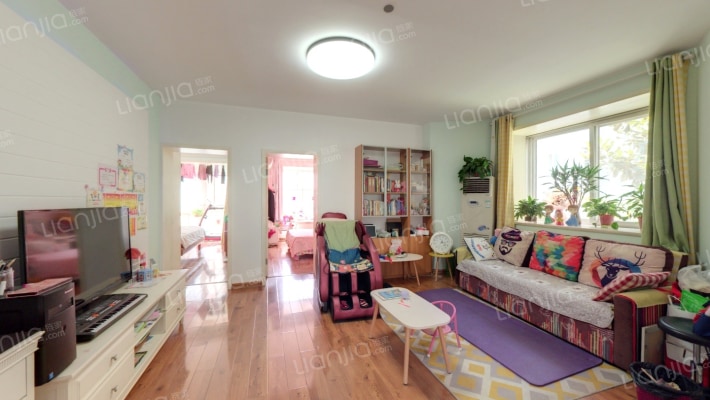 爱西华庭二手房实景图