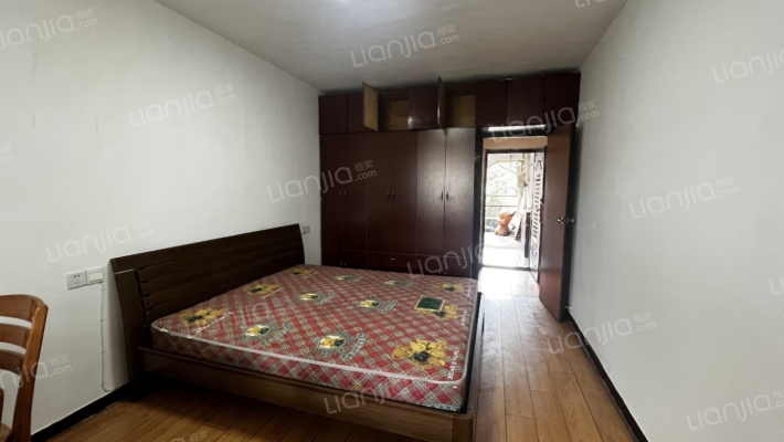 北房大楼二手房实景图