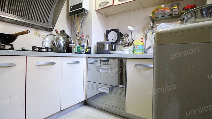 龙江明珠 一室一厅 小区环境安静舒适 出行方便-厨房